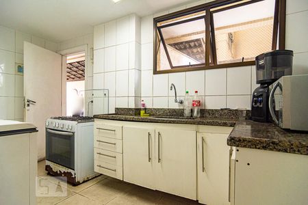 Apartamento à venda com 99m², 3 quartos e 2 vagasÁrea comum - Salão de festas
