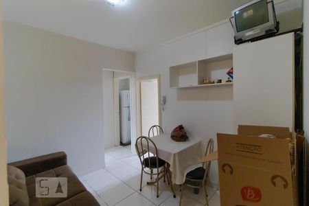 Sala de apartamento para alugar com 1 quarto, 40m² em Botafogo, Campinas