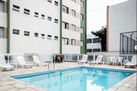 Apartamento para alugar com 57m², 2 quartos e 1 vagaPiscina