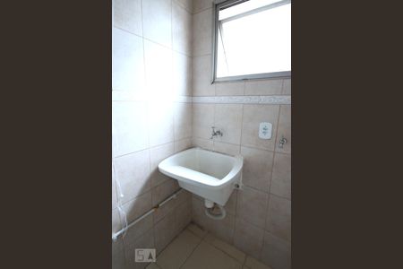 Apartamento para alugar com 57m², 2 quartos e 1 vagaÁrea de Serviço