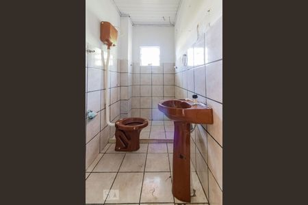 Banheiro da Suíte de apartamento para alugar com 2 quartos, 80m² em Campo Novo, Porto Alegre