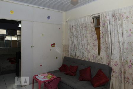 Sala de casa à venda com 4 quartos, 102m² em Quintino Bocaiuva, Rio de Janeiro