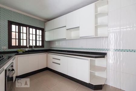 Casa à venda com 180m², 3 quartos e 7 vagasCozinha