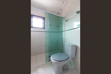 Casa à venda com 180m², 3 quartos e 7 vagasBanheiro Suite 1