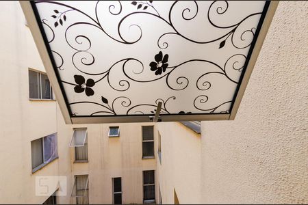 Sala - Vista de apartamento à venda com 2 quartos, 46m² em São Francisco, Belo Horizonte