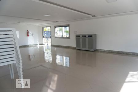 Apartamento à venda com 60m², 2 quartos e 1 vaga Apartamento à venda com 60m², 2 quartos e 1 vagaÁrea comum - Salão de festas
