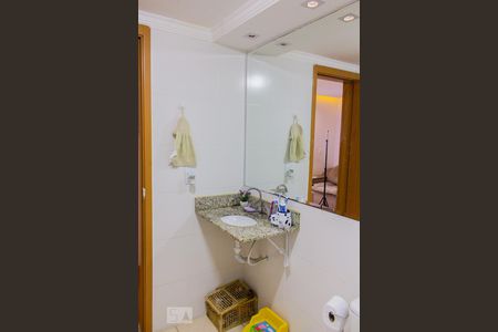 Apartamento à venda com 60m², 2 quartos e 1 vaga Apartamento à venda com 60m², 2 quartos e 1 vagaBanheiro