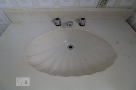 Apartamento à venda com 91m², 2 quartos e 1 vagaBanheiro - pia