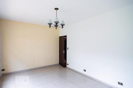 Sala de casa para alugar com 3 quartos, 150m² em Jardim Umuarama, São Paulo