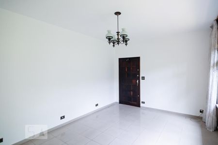 Sala de casa para alugar com 3 quartos, 150m² em Jardim Umuarama, São Paulo