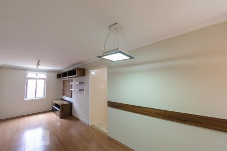 Sala de apartamento para alugar com 2 quartos, 50m² em Vila Sabrina, São Paulo