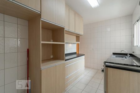 Apartamento para alugar com 108m², 3 quartos e 2 vagasCozinha