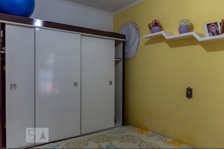 Casa à venda com 165m², 3 quartos e 2 vagasQuarto 1