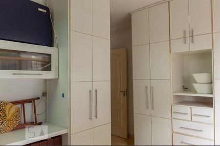 Casa à venda com 165m², 3 quartos e 2 vagasQuarto 2