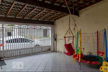 Casa à venda com 165m², 3 quartos e 2 vagasGaragem