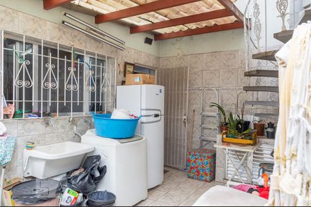 Casa à venda com 165m², 3 quartos e 2 vagasÁrea de Serviço