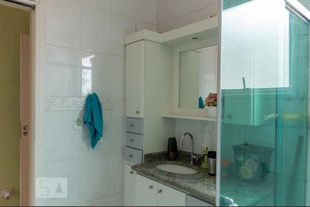 Casa à venda com 165m², 3 quartos e 2 vagasBanheiro da Suíte