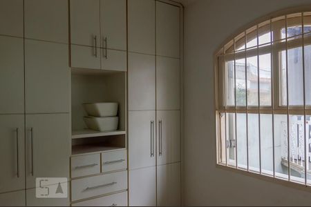 Casa à venda com 165m², 3 quartos e 2 vagasQuarto 2