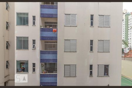 Vista de apartamento à venda com 3 quartos, 137m² em Sagrada Família, Belo Horizonte