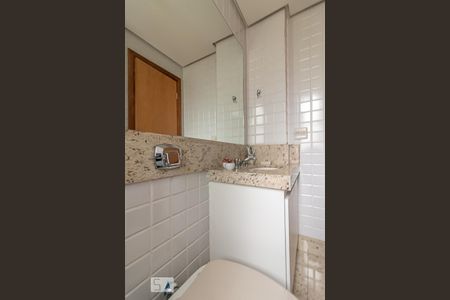 Apartamento à venda com 137m², 3 quartos e 2 vagas Apartamento à venda com 137m², 3 quartos e 2 vagasBanheiro