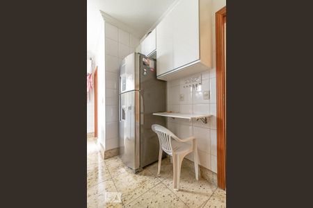 Apartamento à venda com 137m², 3 quartos e 2 vagas Apartamento à venda com 137m², 3 quartos e 2 vagasÁrea de Serviço