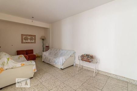 Sala de apartamento à venda com 3 quartos, 137m² em Sagrada Família, Belo Horizonte