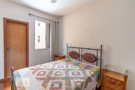 Apartamento à venda com 137m², 3 quartos e 2 vagas Apartamento à venda com 137m², 3 quartos e 2 vagasQuarto