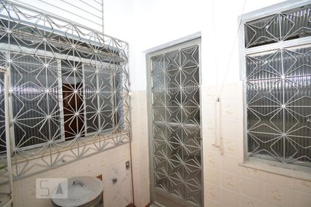 Casa para alugar com 120m², 2 quartos e 1 vagaÁrea de Serviço
