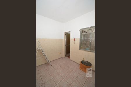 Casa para alugar com 120m², 2 quartos e 1 vagaCozinha