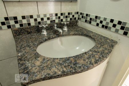 Apartamento para alugar com 70m², 3 quartos e 1 vagaBanheiro Social