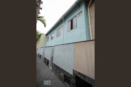 Fachada de casa para alugar com 2 quartos, 65m² em Piedade, Rio de Janeiro