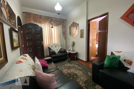 Sala de casa à venda com 4 quartos, 180m² em Jardim Taboao, São Paulo