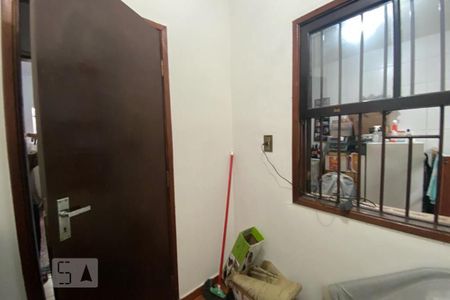 Casa à venda com 180m², 4 quartos e 3 vagas Casa à venda com 180m², 4 quartos e 3 vagasQuarto 4