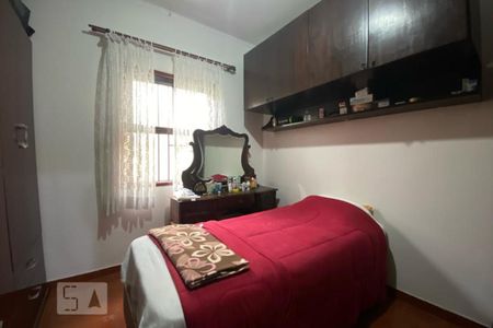 Casa à venda com 180m², 4 quartos e 3 vagas Casa à venda com 180m², 4 quartos e 3 vagasQuarto 3