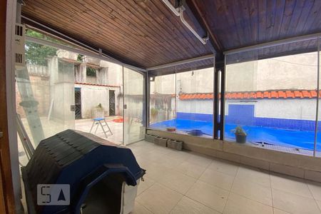 Varanda de casa para alugar com 2 quartos, 100m² em Jardim Taboao, São Paulo