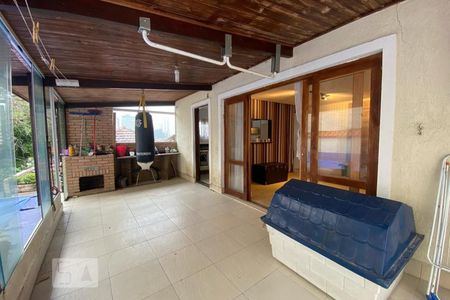 Varanda de casa para alugar com 2 quartos, 100m² em Jardim Taboao, São Paulo