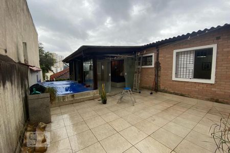 Casa para alugar com 100m², 2 quartos e 1 vagaQuintal