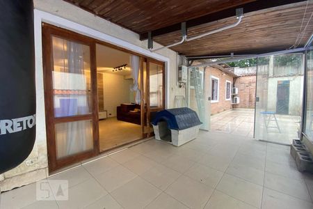 Varanda de casa para alugar com 2 quartos, 100m² em Jardim Taboao, São Paulo