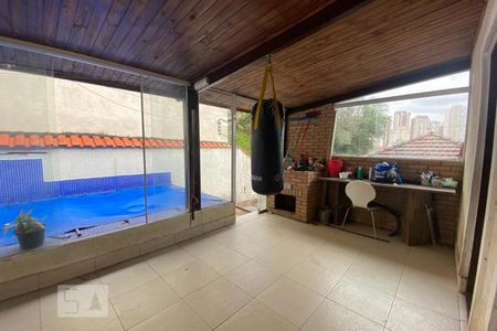 Varanda de casa para alugar com 2 quartos, 100m² em Jardim Taboao, São Paulo
