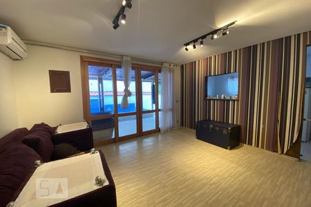 Sala de casa para alugar com 2 quartos, 100m² em Jardim Taboao, São Paulo