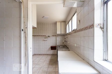 Apartamento à venda com 66m², 2 quartos e 1 vagaÁrea de Serviço