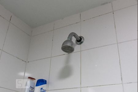 Apartamento à venda com 74m², 3 quartos e 1 vagaChuveiro da suíte