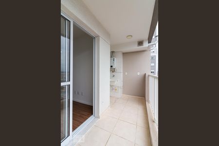 Varanda de apartamento para alugar com 2 quartos, 55m² em Vila Galvão, Guarulhos