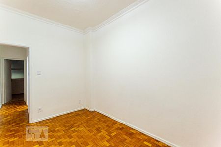 Quarto 1 de apartamento para alugar com 2 quartos, 60m² em Icaraí, Niterói