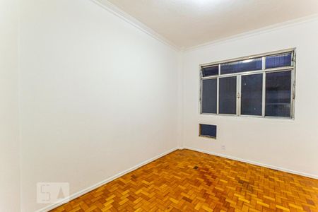 Quarto 1 de apartamento para alugar com 2 quartos, 60m² em Icaraí, Niterói