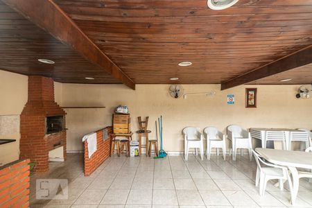 Apartamento à venda com 66m², 2 quartos e 1 vagaSalão de festas 