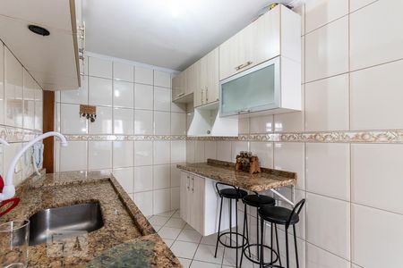 Apartamento à venda com 66m², 2 quartos e 1 vagaCozinha 