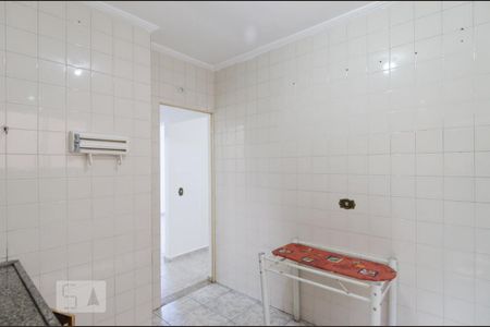 Apartamento à venda com 48m², 2 quartos e 2 vagas Apartamento à venda com 48m², 2 quartos e 2 vagasCozinha