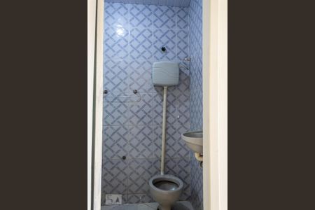 Casa para alugar com 50m², 2 quartos e sem vaga Casa para alugar com 50m², 2 quartos e sem vagaBanheiro