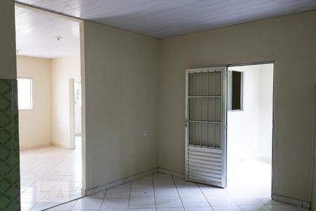 Casa para alugar com 50m², 2 quartos e sem vaga Casa para alugar com 50m², 2 quartos e sem vagaCozinha